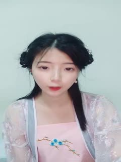 渣女来袭深夜跟大哥激情户外车震，全程露脸口交大鸡巴车内主动上位抽插，草了骚逼干菊花内射